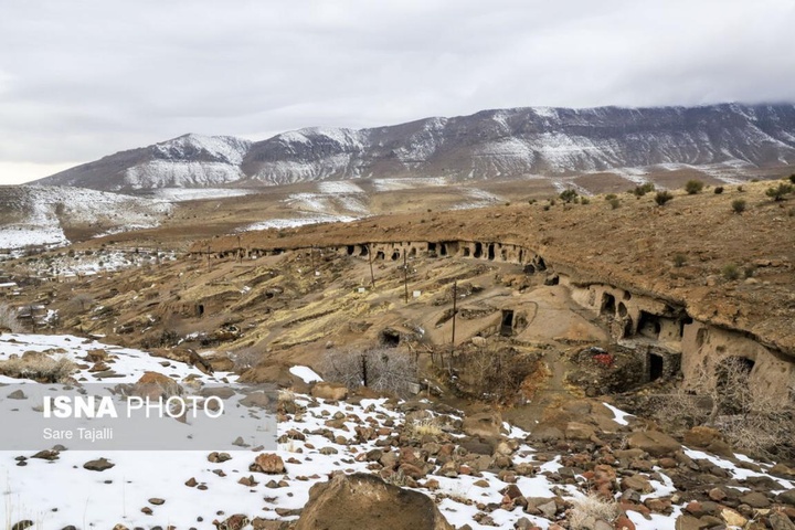طبیعت برفی روستای دستکند میمند