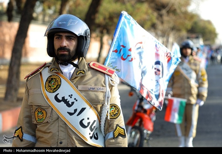 رژه موتوری به مناسبت آغاز دهه فجر انقلاب اسلامی