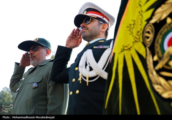 رژه موتوری به مناسبت آغاز دهه فجر انقلاب اسلامی