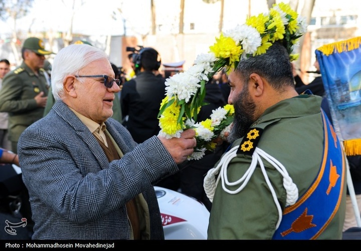 رژه موتوری به مناسبت آغاز دهه فجر انقلاب اسلامی