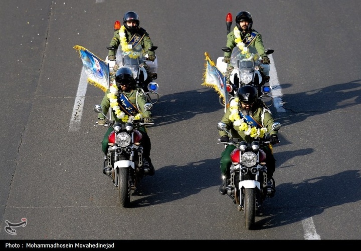 رژه موتوری به مناسبت آغاز دهه فجر انقلاب اسلامی