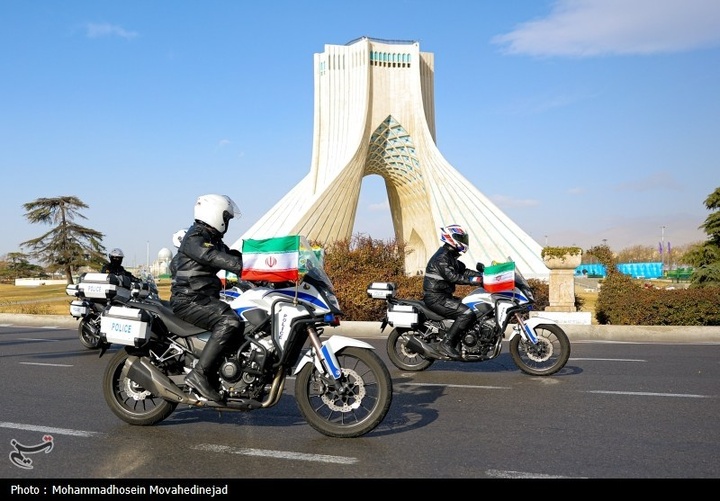 رژه موتوری به مناسبت آغاز دهه فجر انقلاب اسلامی