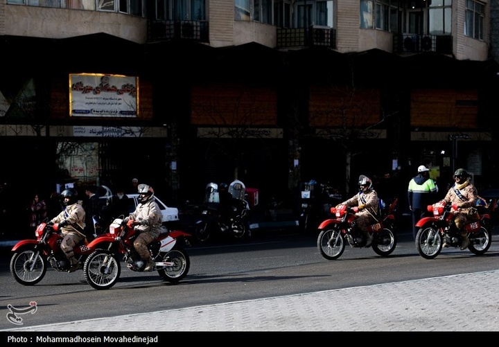 رژه موتوری به مناسبت آغاز دهه فجر انقلاب اسلامی