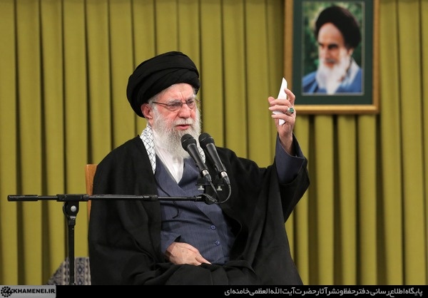 دیدار اقشار مردم به مناسبت چهل‌وهفتمین سالگرد پیروزی انقلاب اسلامی