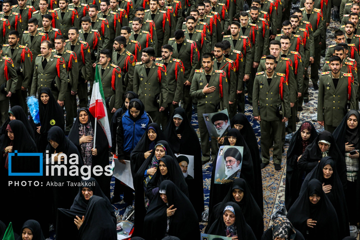 مراسم گرامیداشت آغاز دهه فجر