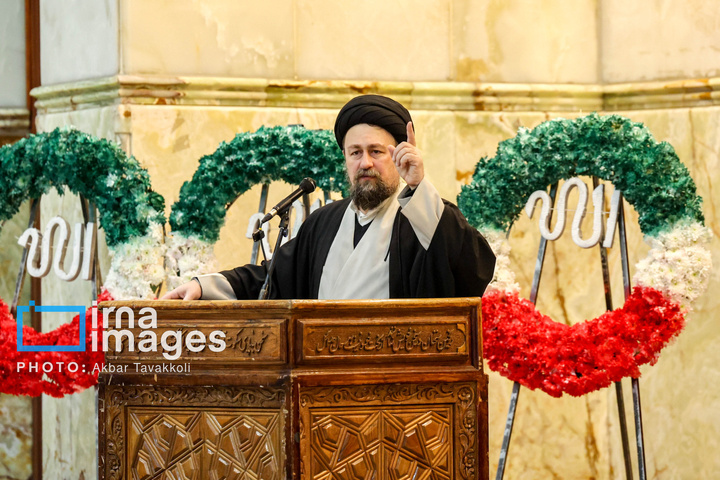 مراسم گرامیداشت آغاز دهه فجر