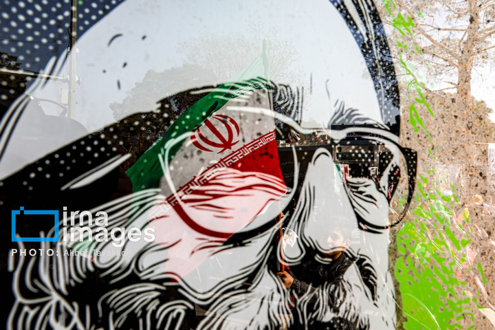 مراسم گرامیداشت آغاز دهه فجر