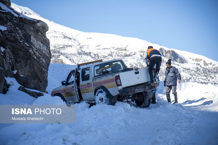 فعالیت "سیم‌بانان" در ارتفاعات برفی بابل