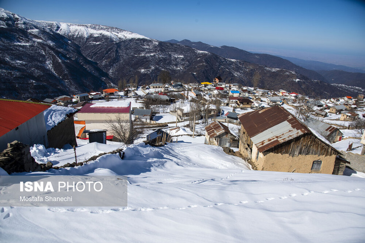 فعالیت "سیم‌بانان" در ارتفاعات برفی بابل