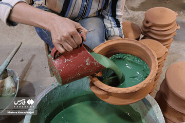 کارگاه تولید «گَمَج» در گیلان