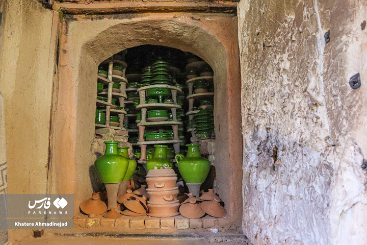 کارگاه تولید «گَمَج» در گیلان