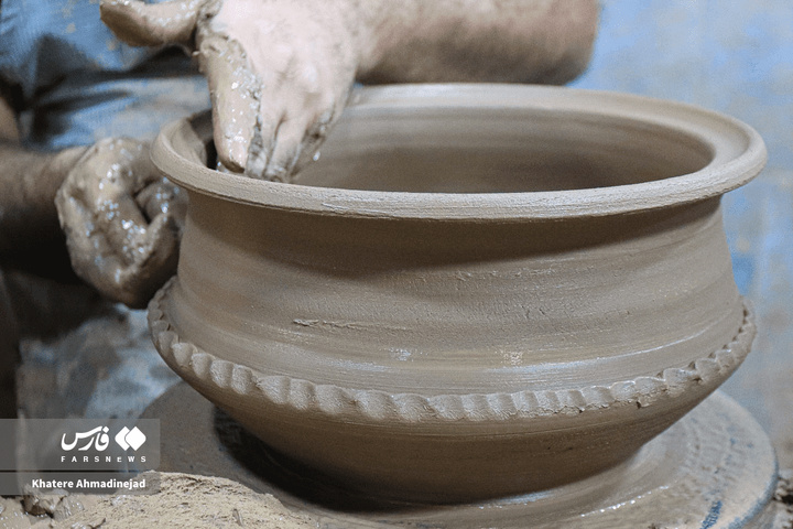 کارگاه تولید «گَمَج» در گیلان