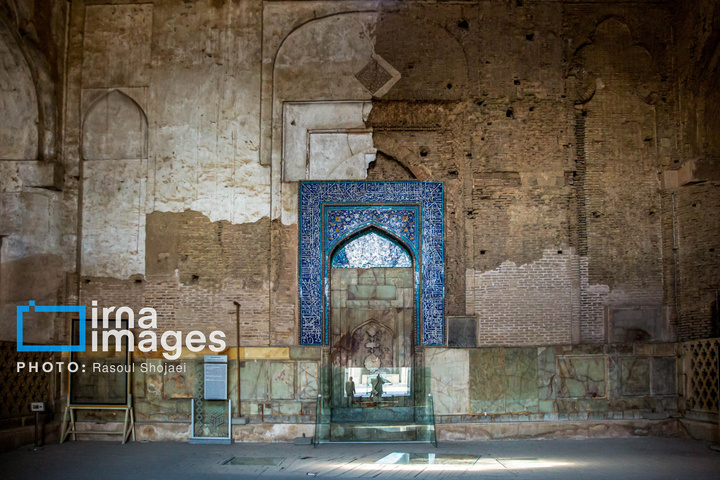 رطوبت بلای مسجد جامع عتیق اصفهان