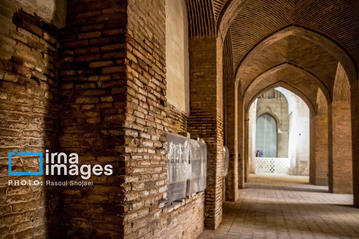 رطوبت بلای مسجد جامع عتیق اصفهان