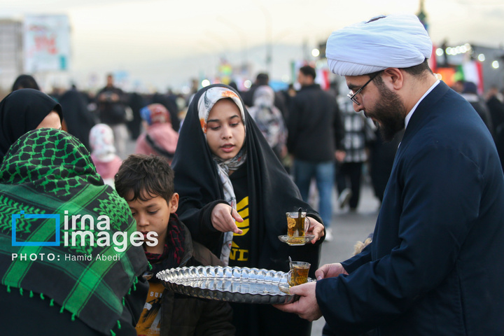 شب نیمه شعبان در مسجد جمکران