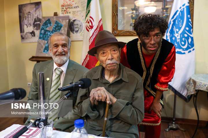 چهارمین روز از چهل‌ و چهارمین جشنواره فیلم فجر