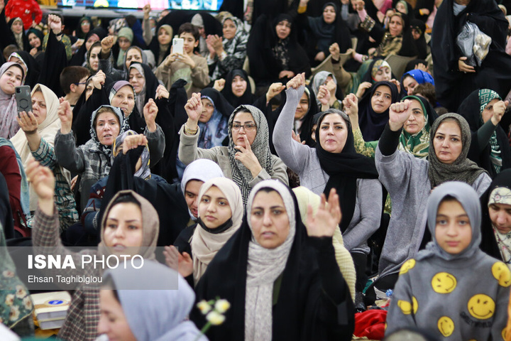 تجمع حمایت از قرآن در زنجان