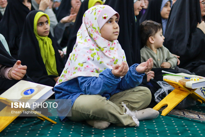 تجمع حمایت از قرآن در زنجان