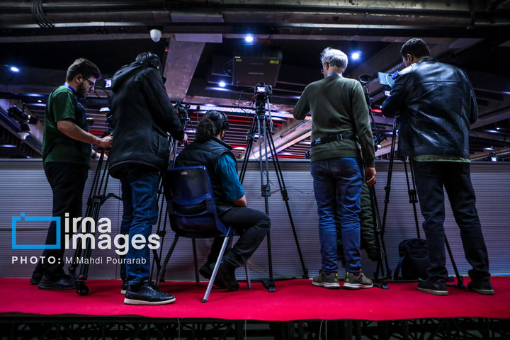 حاشیه‌های چهل‌وچهارمین جشنواره فیلم فجر