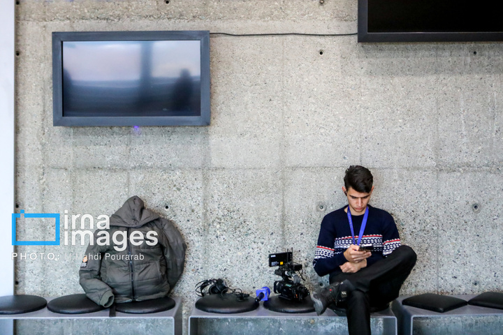 حاشیه‌های چهل‌وچهارمین جشنواره فیلم فجر
