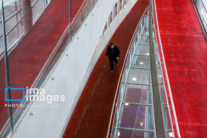 حاشیه‌های چهل‌وچهارمین جشنواره فیلم فجر