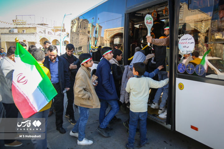بوم‌گردی انقلاب در یزد