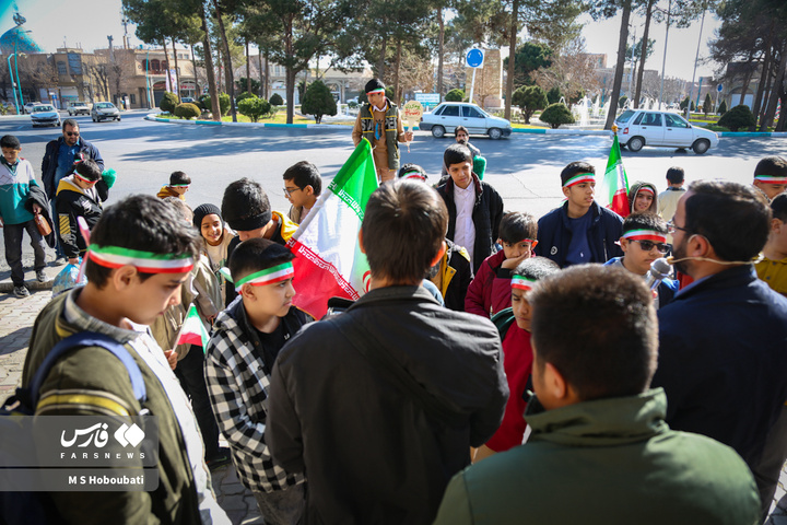 بوم‌گردی انقلاب در یزد