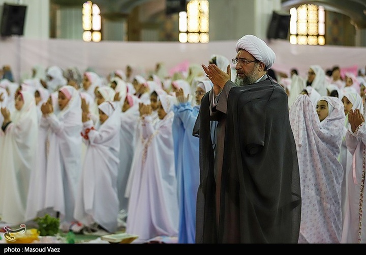 جشن تکلیف 5 هزار نفری فرشته‌ها در تبریز