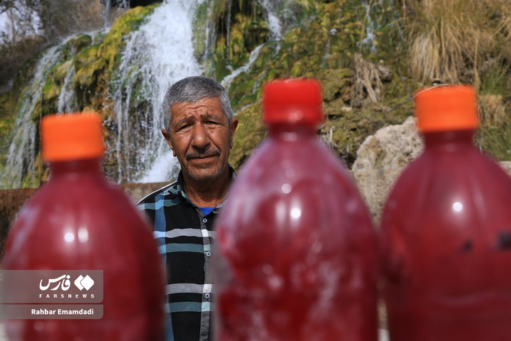 هوای بهاری آبشار تزرج هرمزگان در دل زمستان