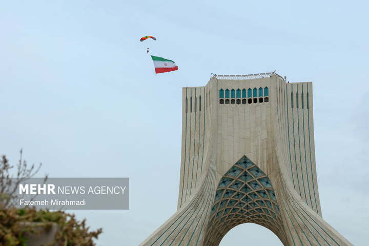 راهپیمایی ۲۲ بهمن در تهران
