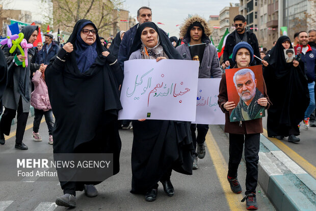 راهپیمایی ۲۲ بهمن در تهران