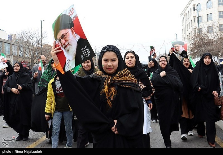 راهپیمایی 22 بهمن در مشهد