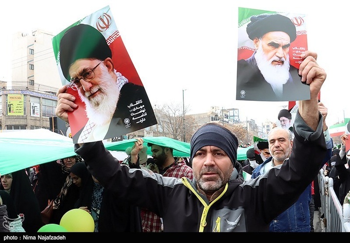 راهپیمایی 22 بهمن در مشهد