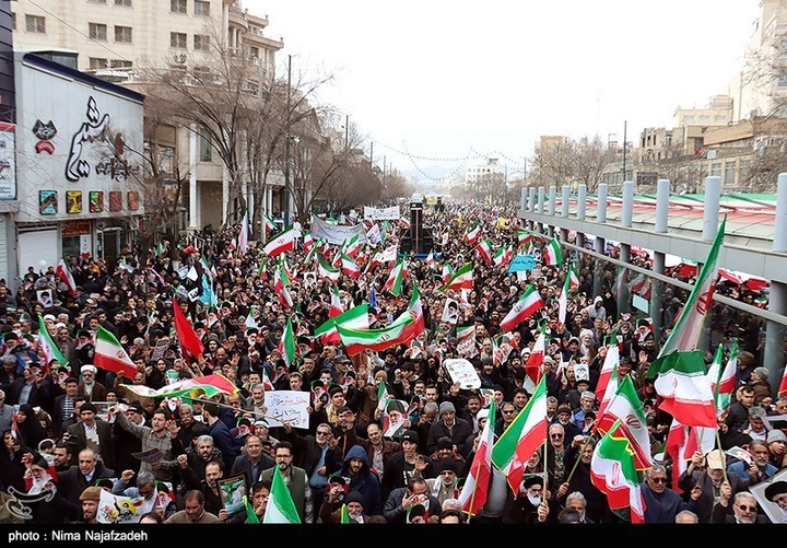 راهپیمایی 22 بهمن در مشهد