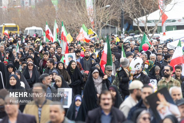 راهپیمایی ۲۲ بهمن در تهران - ۱