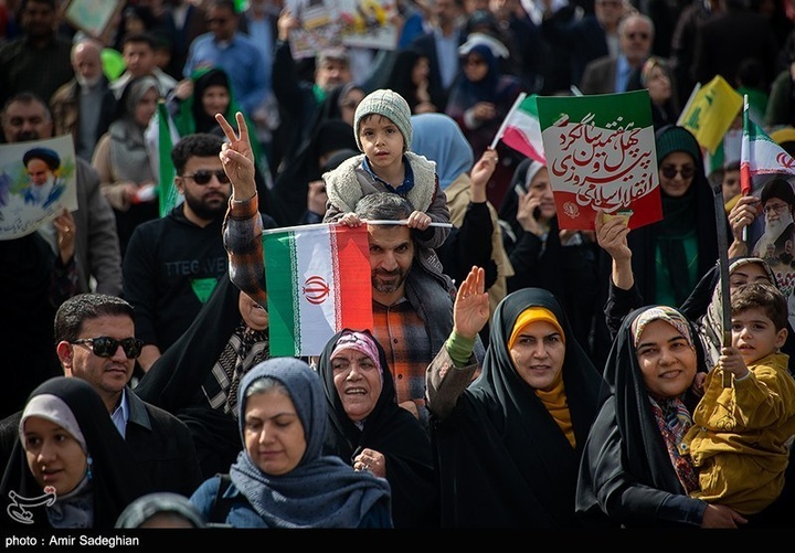 راهپیمایی ۲۲ بهمن در شیراز