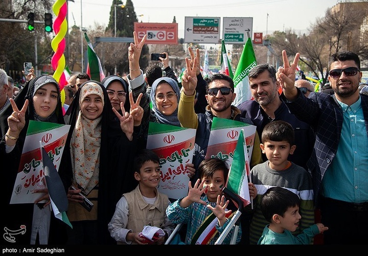 راهپیمایی ۲۲ بهمن در شیراز