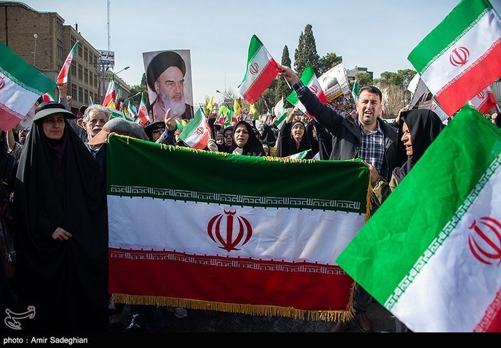 راهپیمایی ۲۲ بهمن در شیراز