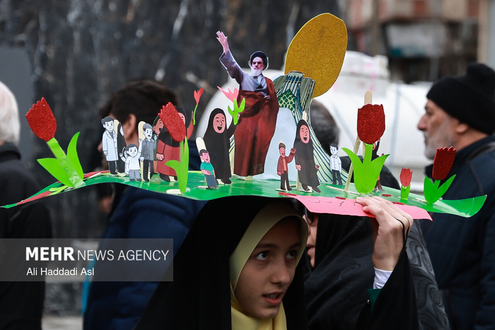 راهپیمایی ۲۲ بهمن در تهران - ۲