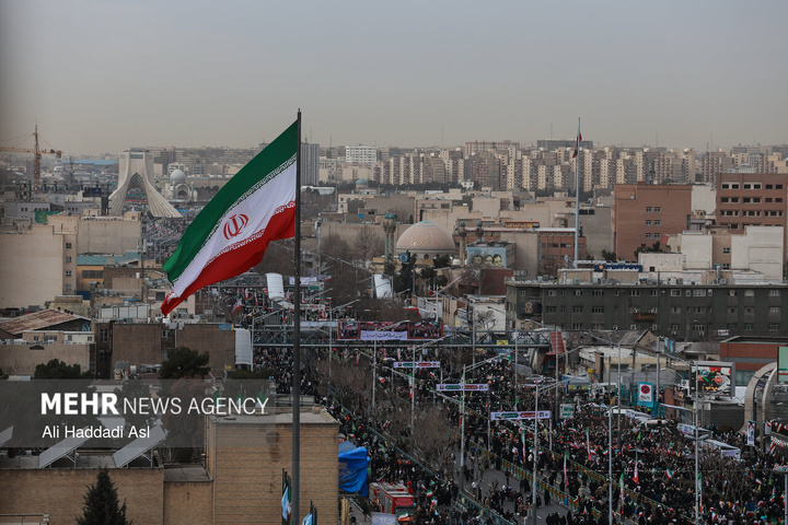 راهپیمایی ۲۲ بهمن در تهران - ۲