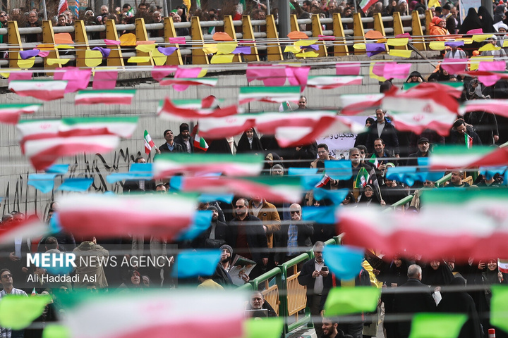 راهپیمایی ۲۲ بهمن در تهران - ۲