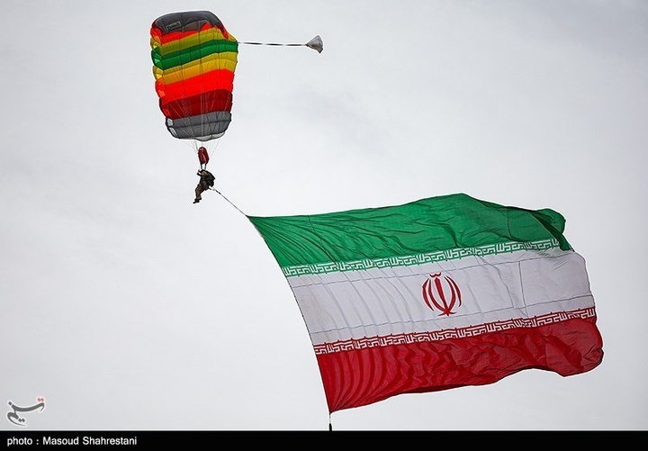 تصاویر منتخب راهپیمایی 22 بهمن