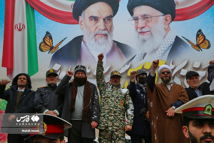 حضور حماسی مردم اهر در ۲۲  بهمنِ برفی