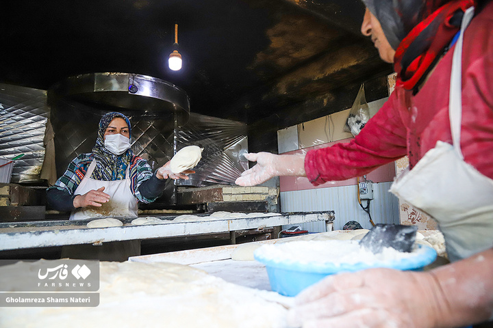 اینجا زنان نان‌آورند