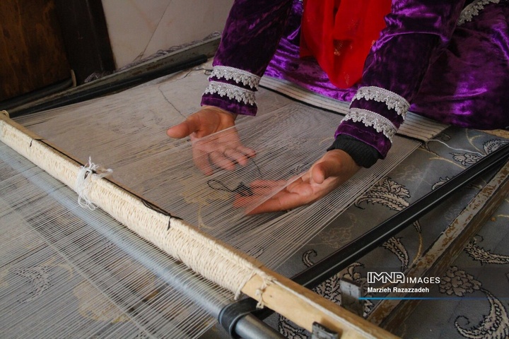 چوقا بافی زنان بختیاری