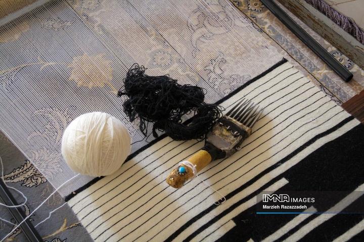 چوقا بافی زنان بختیاری