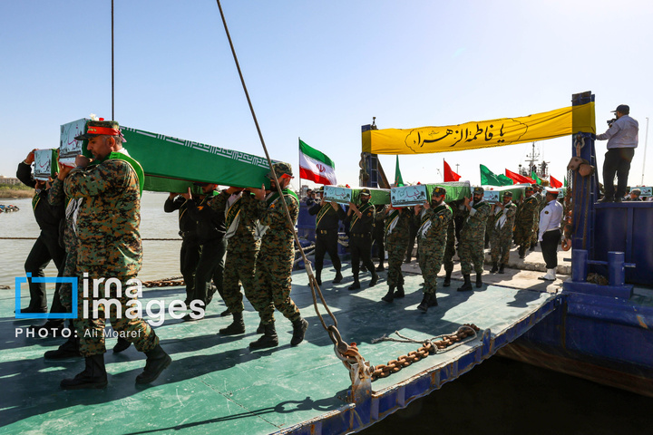 ورود پیکر شهدای دفاع مقدس