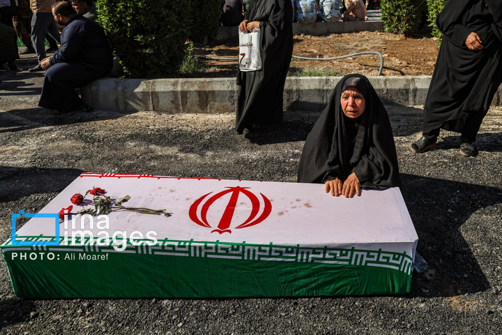 ورود پیکر شهدای دفاع مقدس