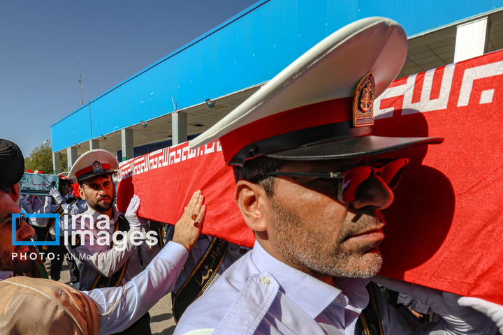 ورود پیکر شهدای دفاع مقدس