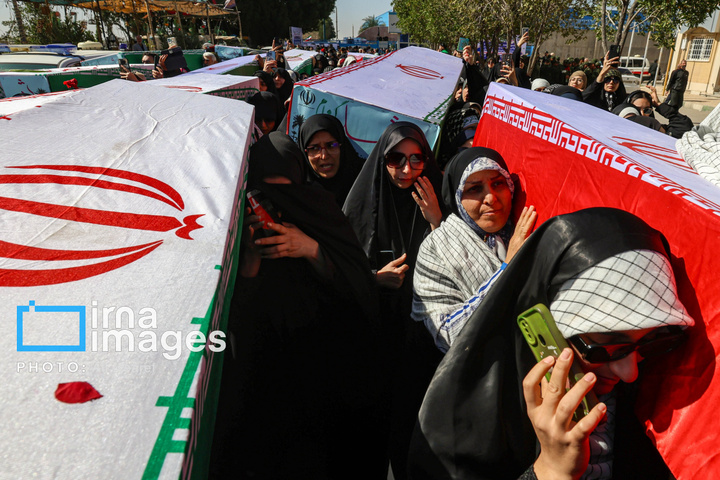 ورود پیکر شهدای دفاع مقدس